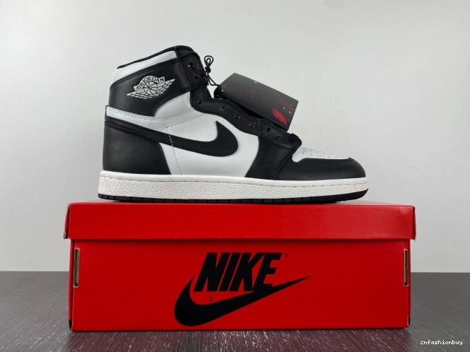White Black Jordan High BQ4422-001 (2023) Retro 1 85 0726